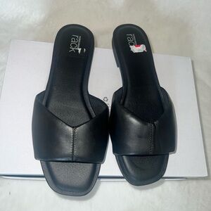 Women’s black sandals